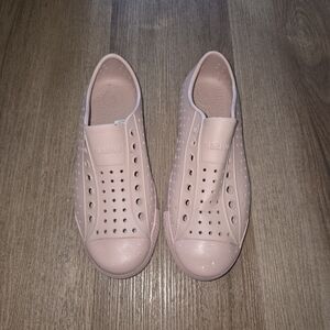 Native Jefferson Slip-On Shoes - Blush Pink 9 Women